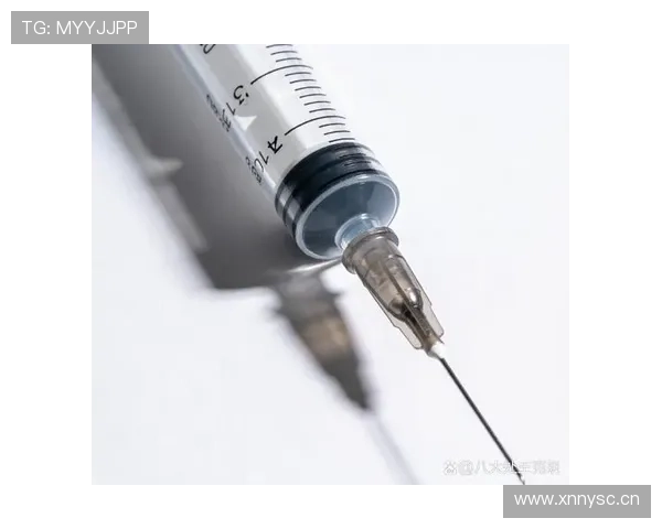 博努奇与乌姆蒂蒂在控球组织下出现分散与集中结构差异