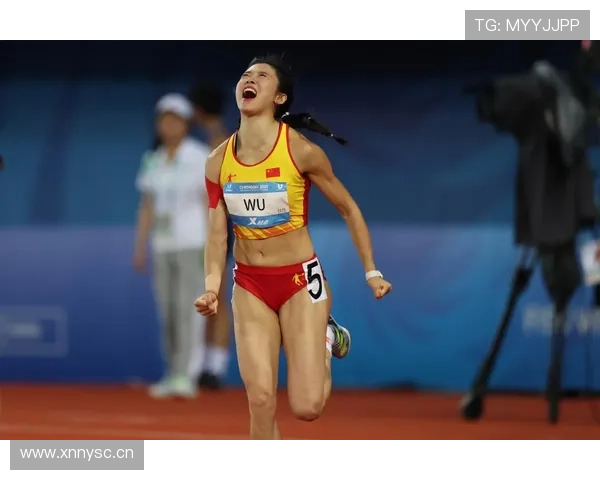 吴艳妮赛前喝的不是水是冰美式？