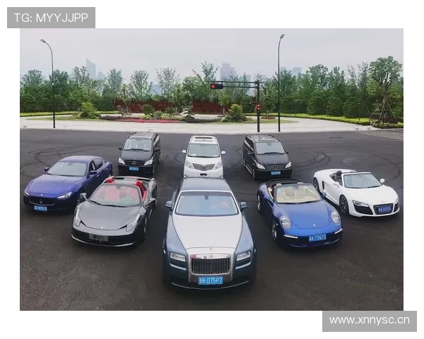 杨力维今天又换豪车了？普通人光是停车费都要哭了吧！